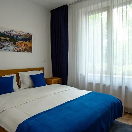 House Gazde/Camere de închiriat *